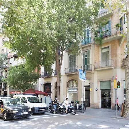 Apartment U-nique Placa Universitat